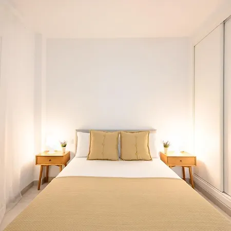 Διαμέρισμα New 1 Bedroom At 4 Min To The By 10tosea