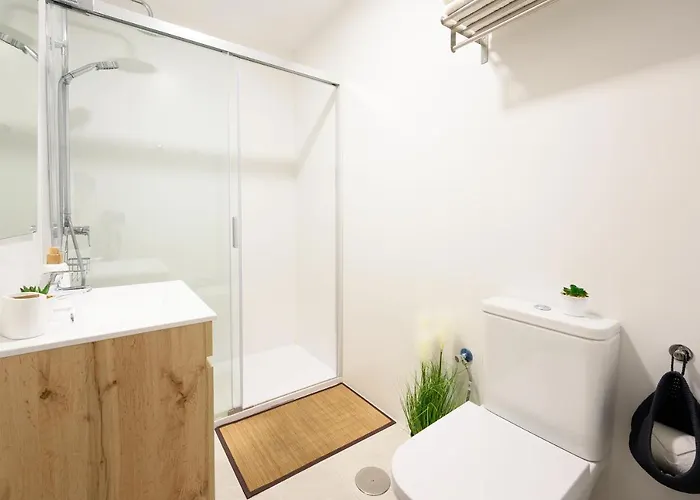 New 1 Bedroom At 4 Min To The By 10tosea * פואנגירולה